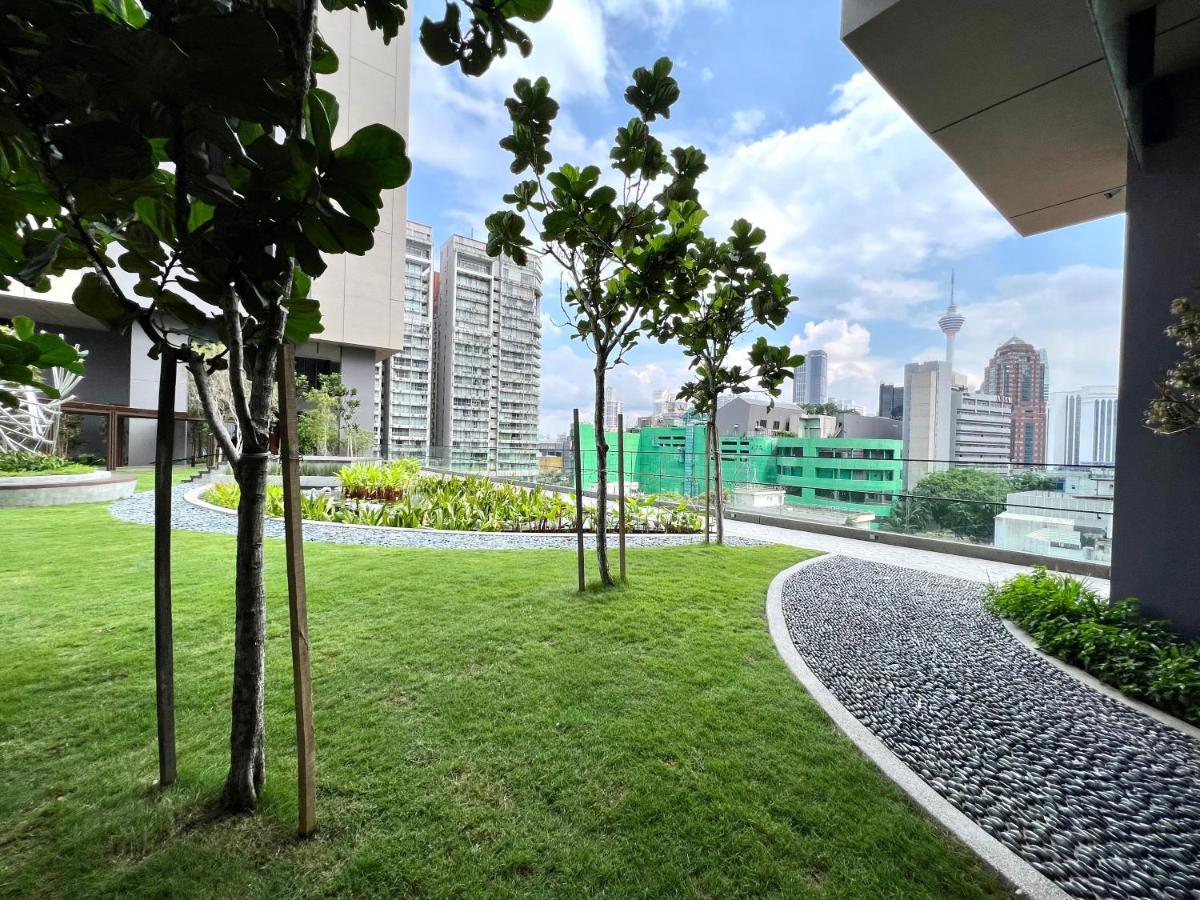 Апартаменты Axon Bukit Bintang Pavillion Kl Klcc By Gomain Куала-Лумпур Экстерьер фото